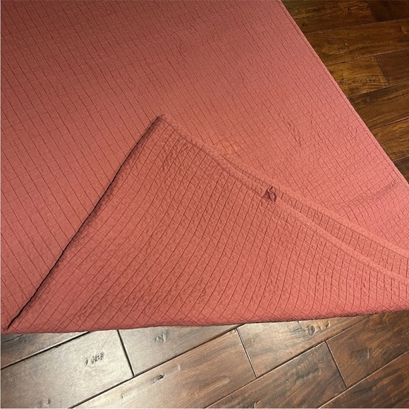 Hotel Quilt/Bedspread f/q rust - Picture 8 of 11